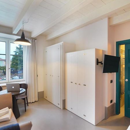 Cabanon Urban Apartments Peschiera del Garda Exterior photo