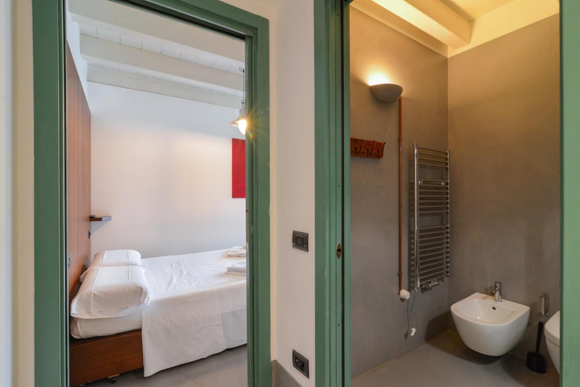 Cabanon Urban Apartments Peschiera del Garda Exterior photo