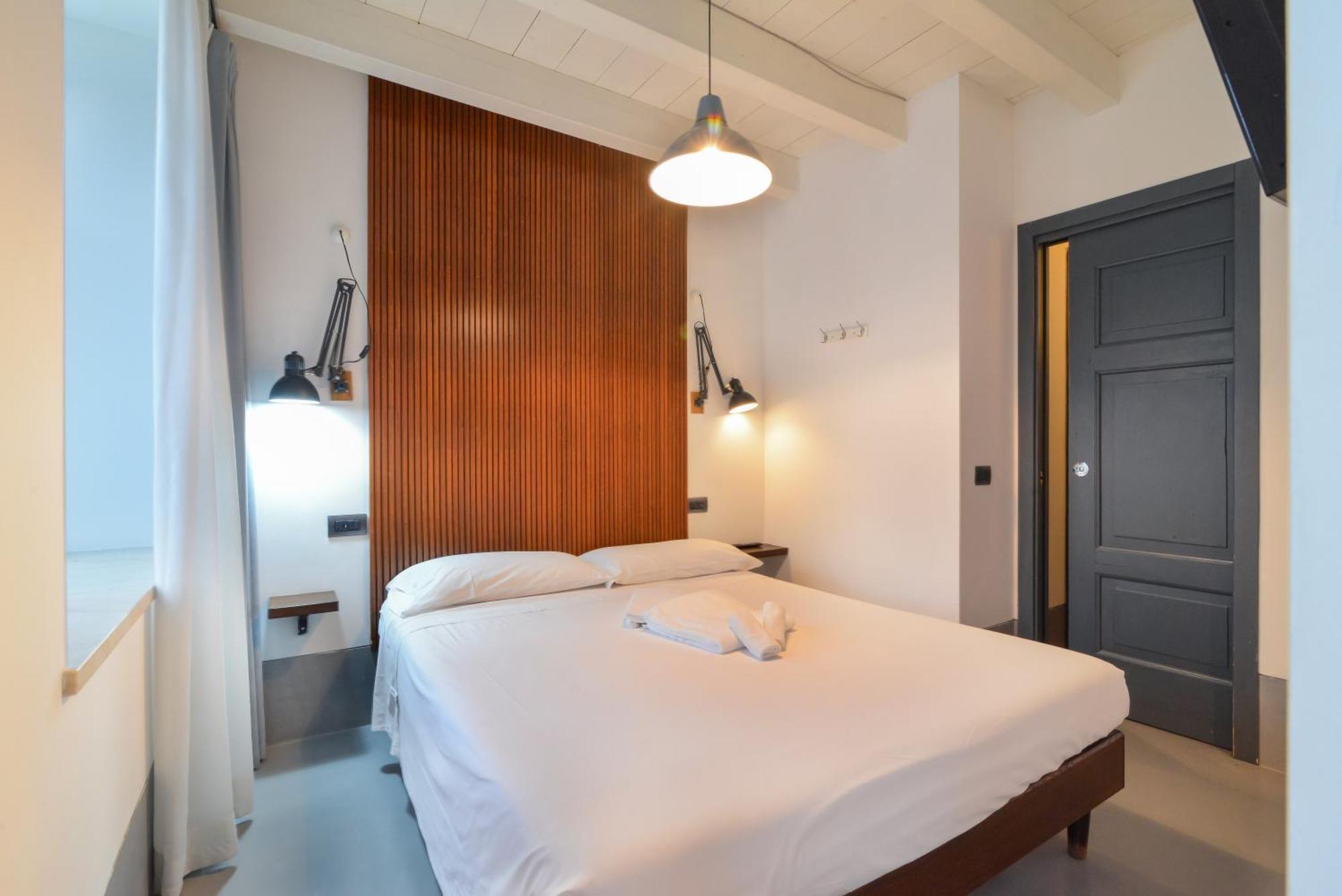 Cabanon Urban Apartments Peschiera del Garda Exterior photo