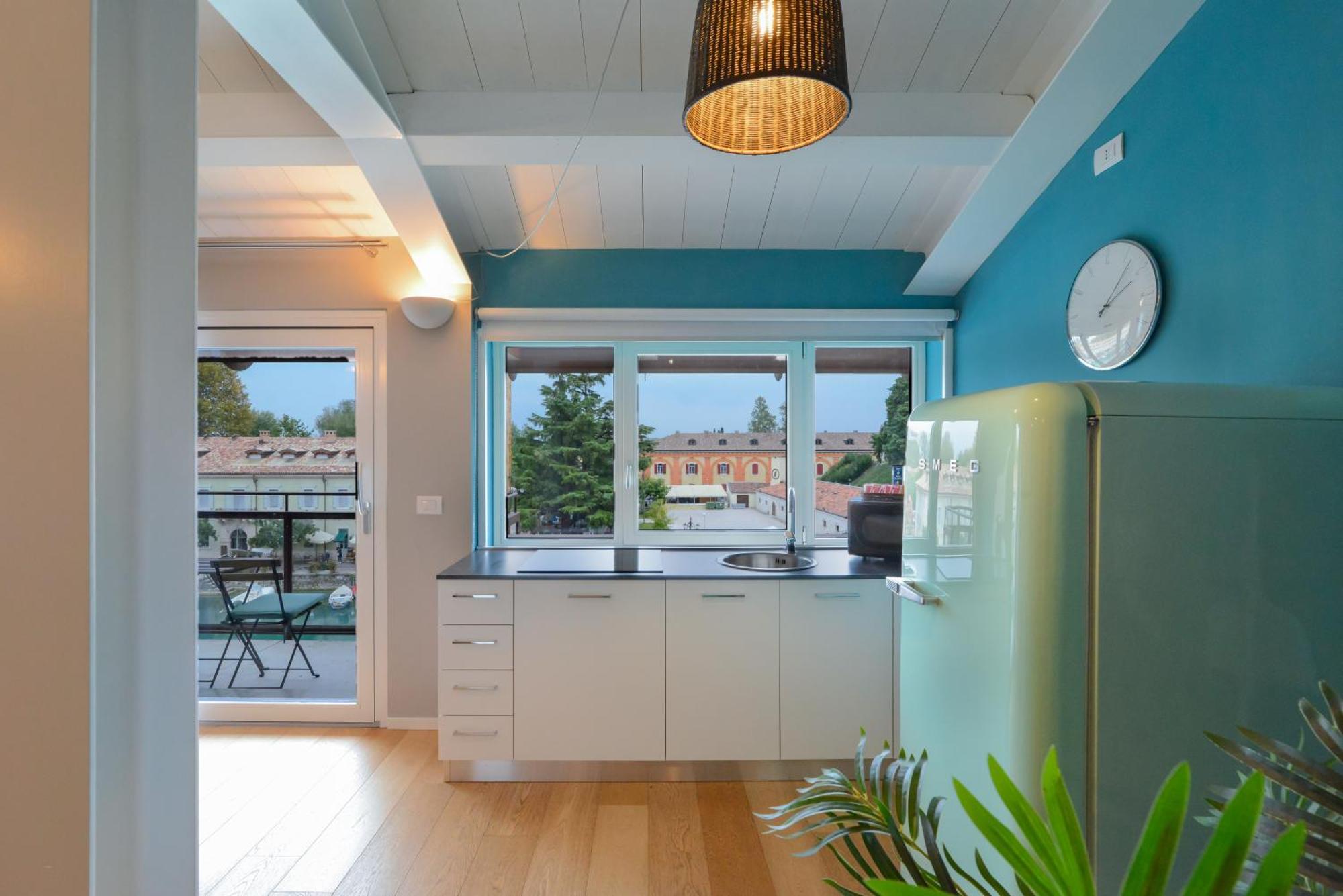 Cabanon Urban Apartments Peschiera del Garda Exterior photo