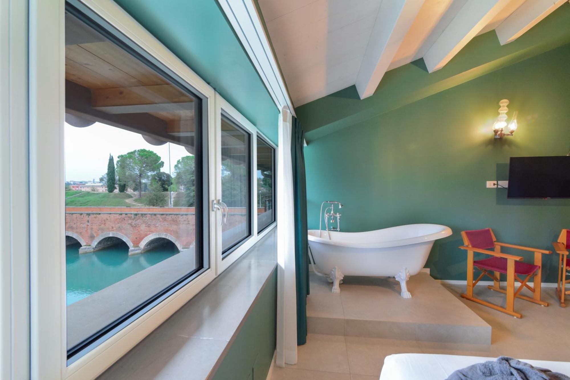 Cabanon Urban Apartments Peschiera del Garda Exterior photo